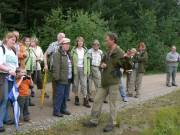 Zahlreiche Erklärungen folgen an verschiedenen Punkten