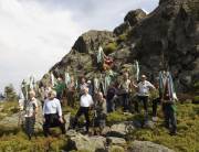 34 Die Wimpelträger vor dem Hochfels - Mitte: Stephan Maier