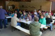 29 Es wurden verschiedene Weine probiert